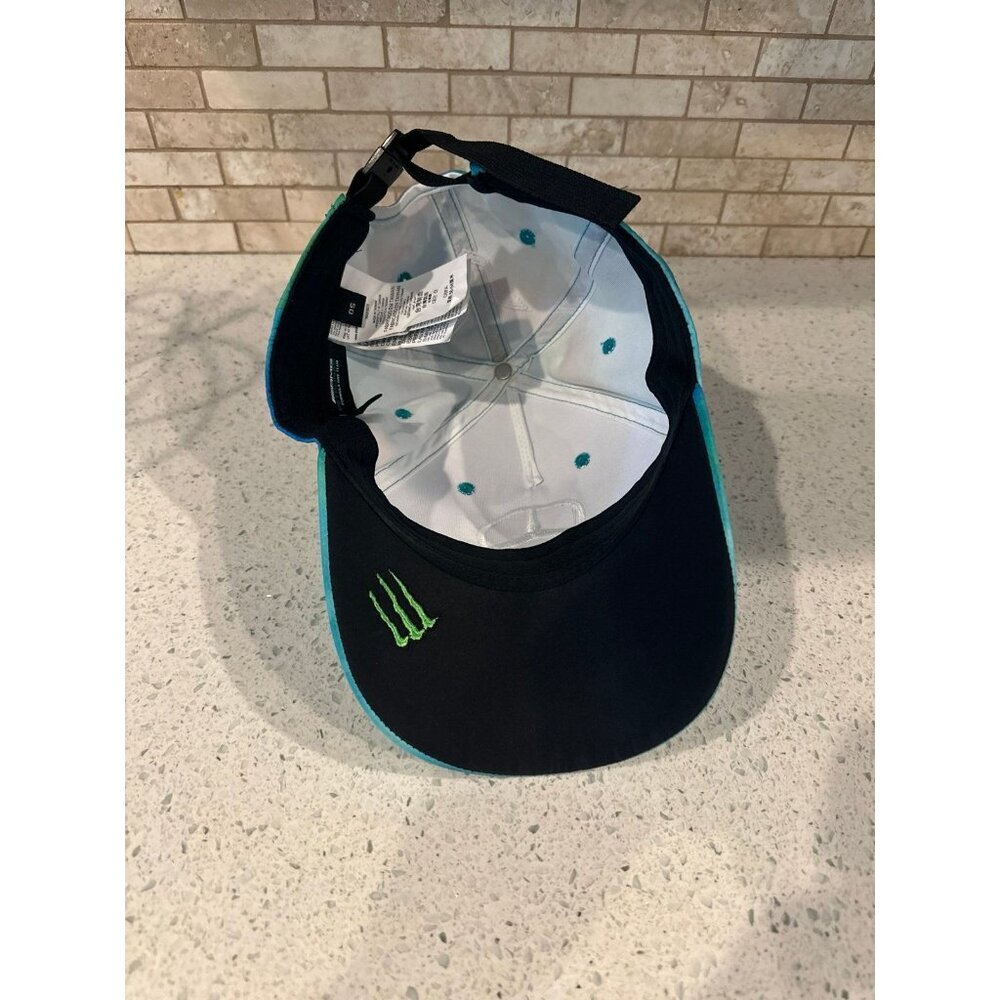 Mercedes AMG Petronas F1, Limited‎ Edition Lewis Hamilton Hat, Miami GP 2022 Cap - Picture 5 of 6